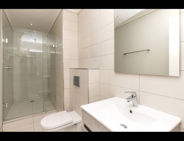 1 BEDROOM APARTMENT TO LET IN CAPE TOWN CITY CENTRE